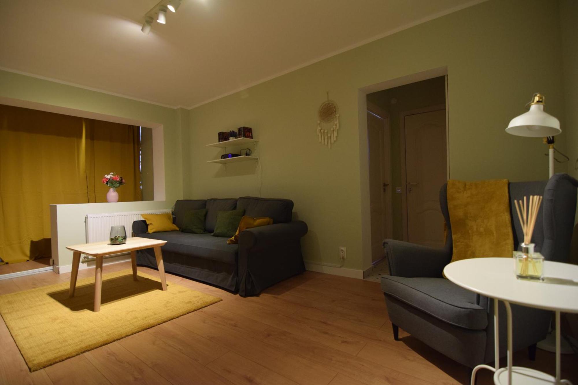 Stylish Apartment With Video Projector Bucharest Exterior photo