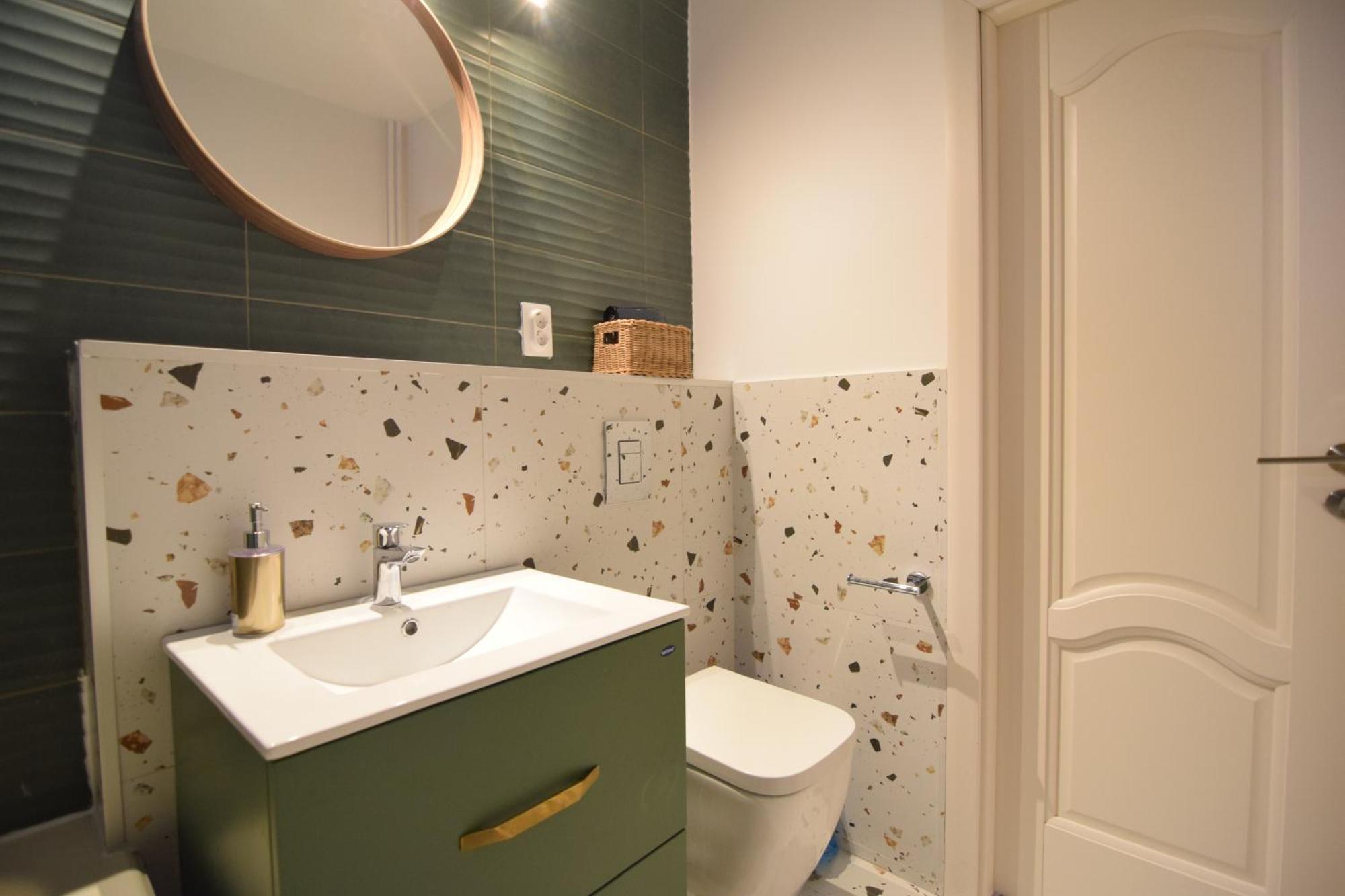Stylish Apartment With Video Projector Bucharest Exterior photo