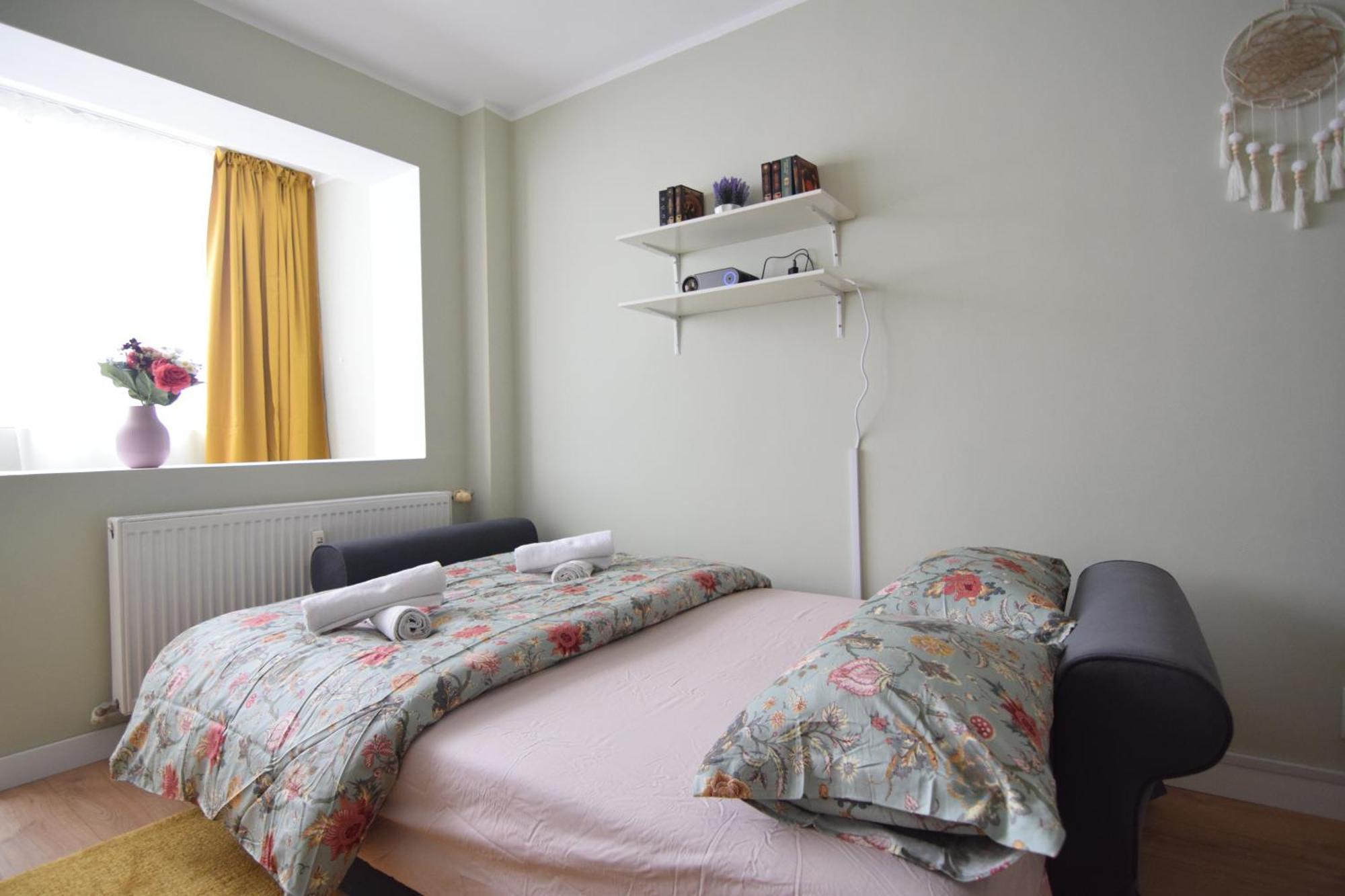 Stylish Apartment With Video Projector Bucharest Exterior photo