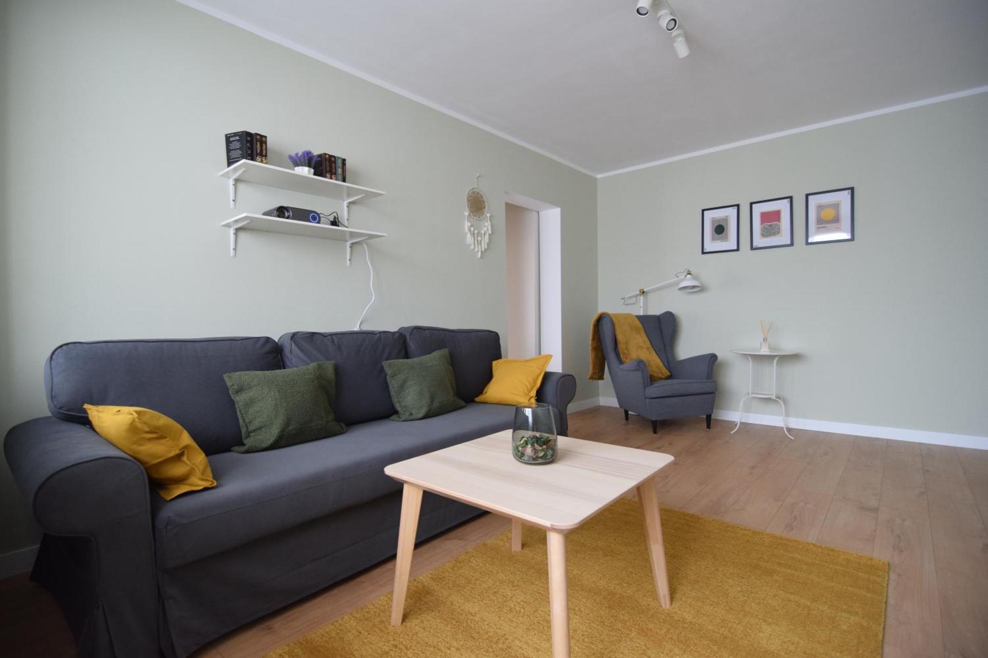 Stylish Apartment With Video Projector Bucharest Exterior photo