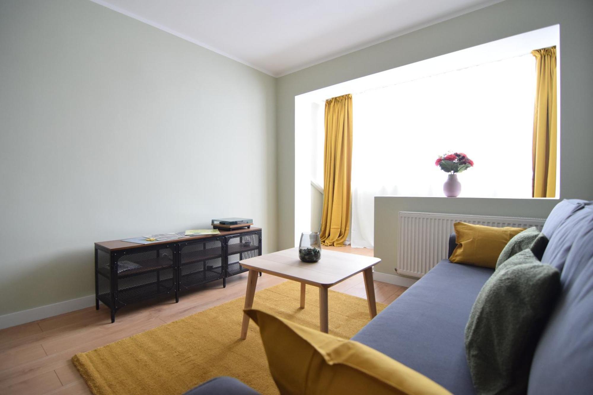 Stylish Apartment With Video Projector Bucharest Exterior photo